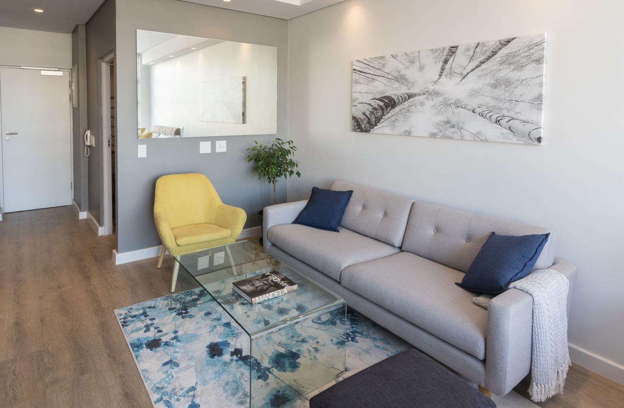 Backup-Powered Trendy Ny City Apartment At Table Mountain Κέιπ Τάουν Εξωτερικό φωτογραφία